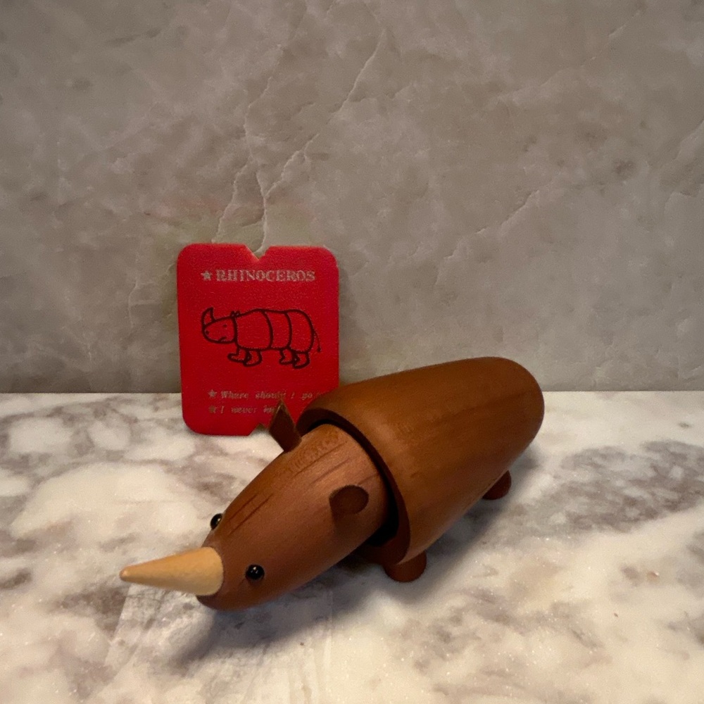 Senshukai Royal Pet Wooden Rhino Figure – Vintage Japanese Toy w/ Original Card - Picture 8 of 8